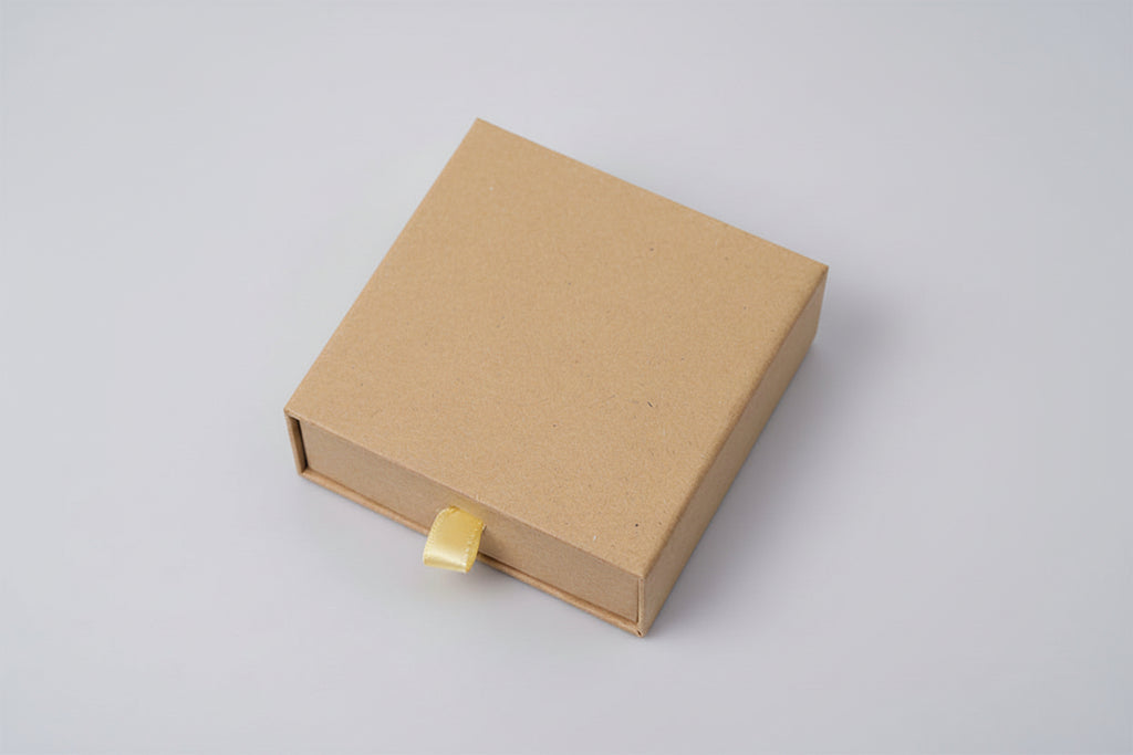 Caja de joyería de papel