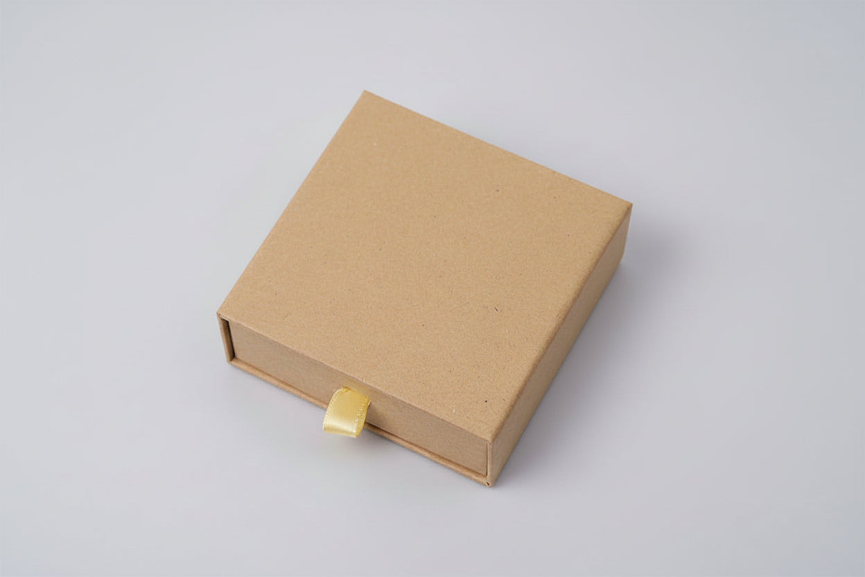 Caja de joyería de papel