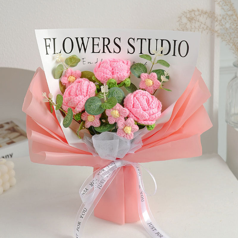 Ramos de flores tejidos a mano de lana