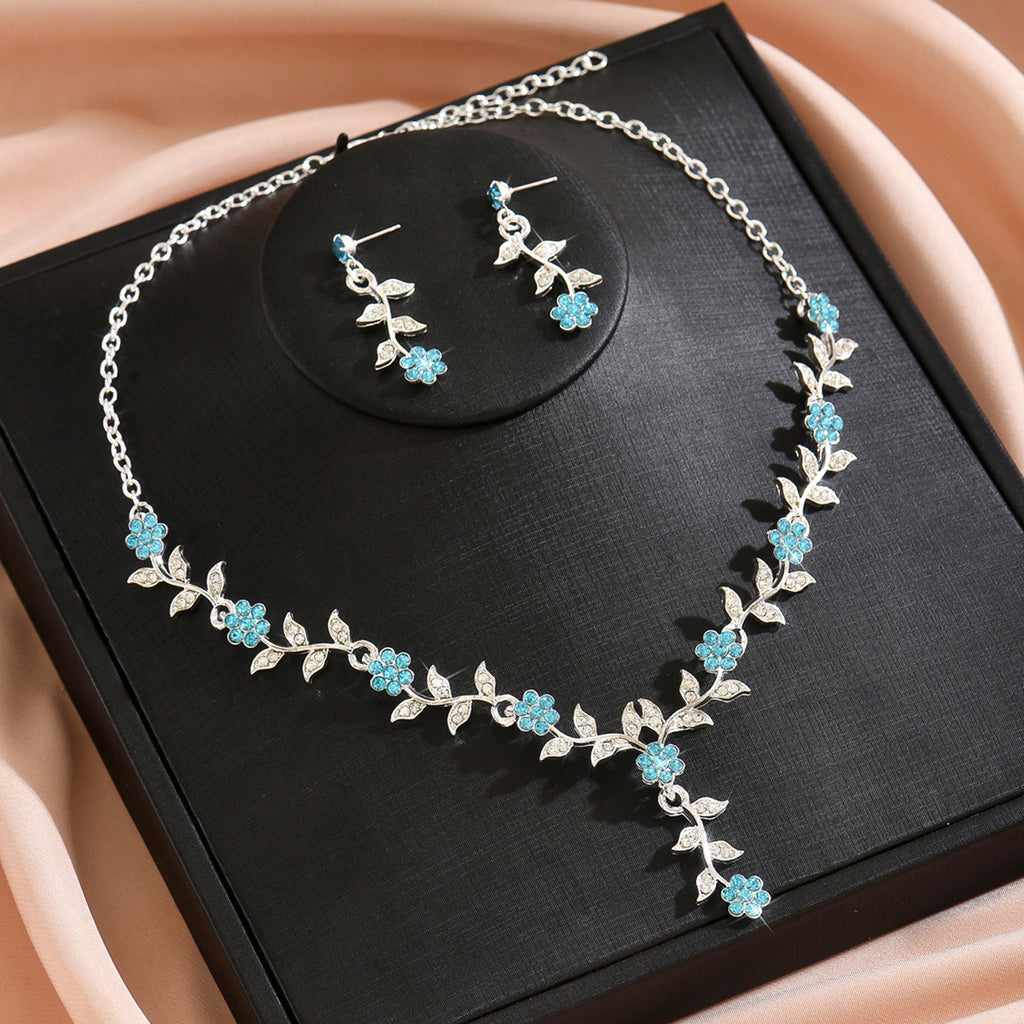 Collar y pendientes de boda