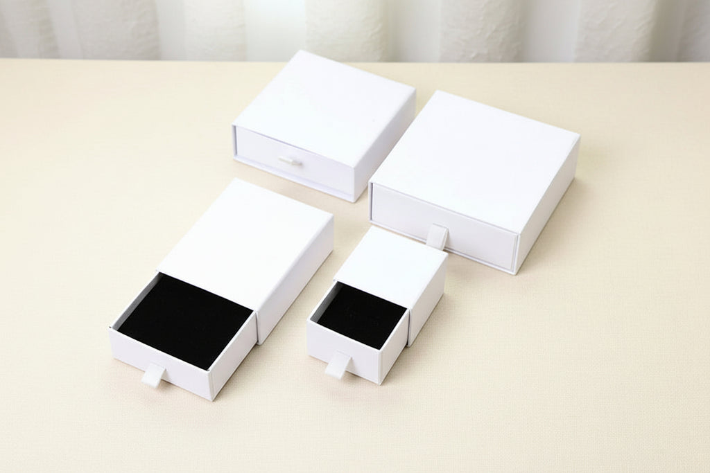 Caja de joyería de papel