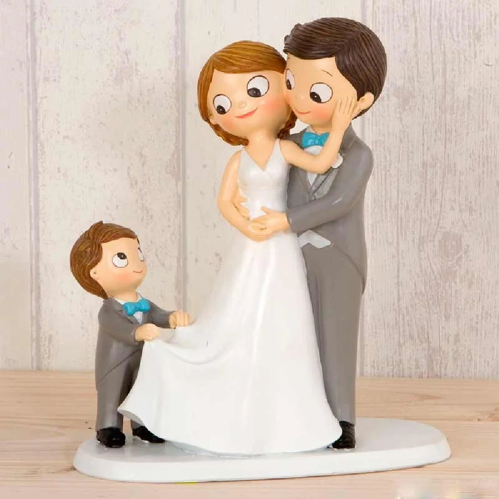Figura para tarta de novios, con niño, niña o bebé