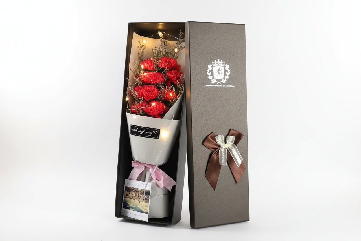 Ramo romántico de flores de jabón con luz LED y caja de regalo