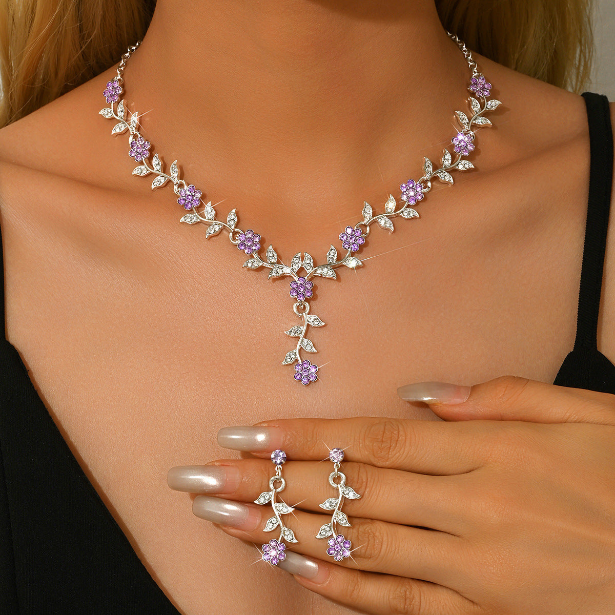 Collar y pendientes de boda